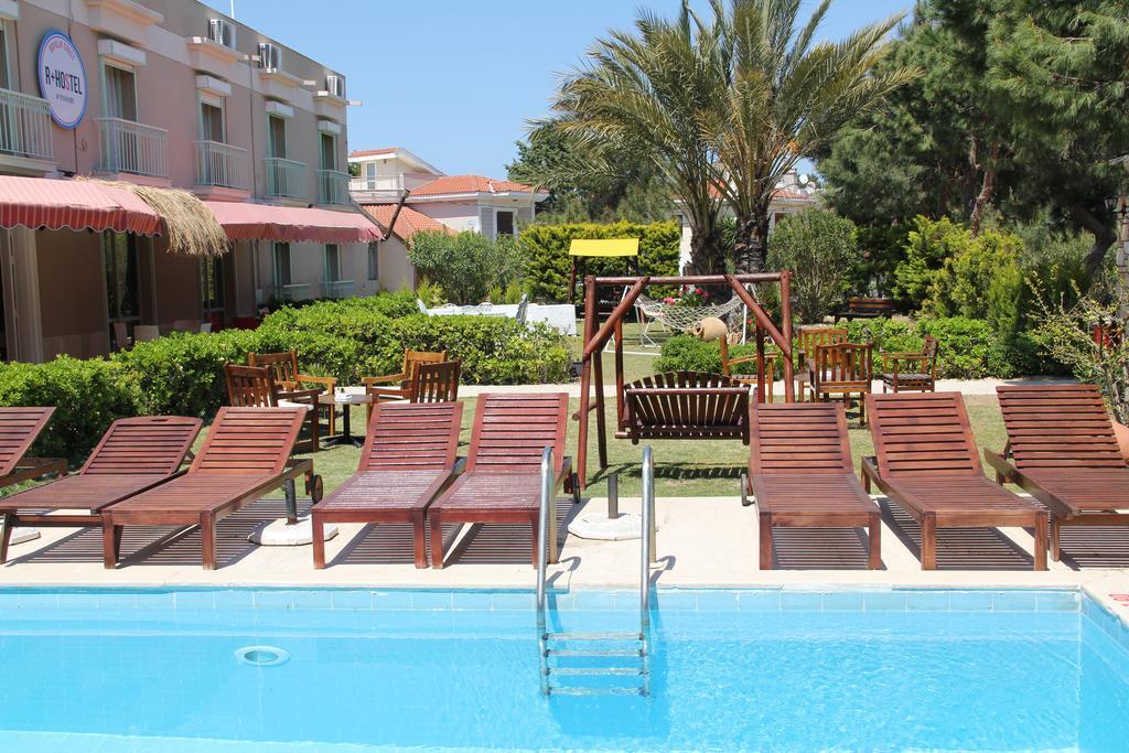 R+ Hotel By Rooms Çeşme Luaran gambar