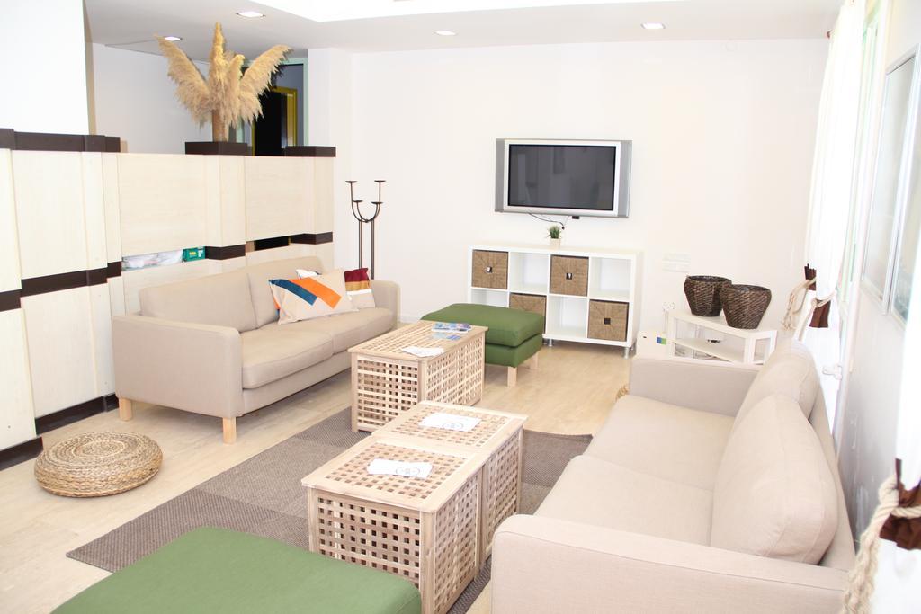 R+ Hotel By Rooms Çeşme Luaran gambar
