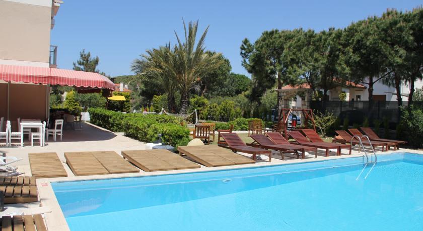 R+ Hotel By Rooms Çeşme Luaran gambar