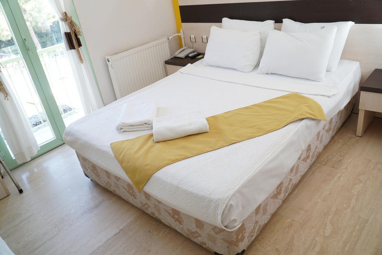 R+ Hotel By Rooms Çeşme Luaran gambar